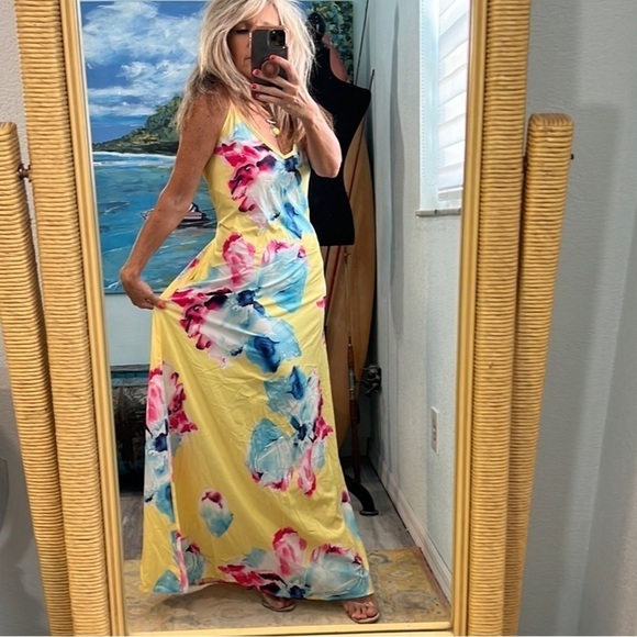 Zanzea, 10, Lightweight, Adjustable Straps, Pull-On, Excellent Condition! - Picture 6 of 9